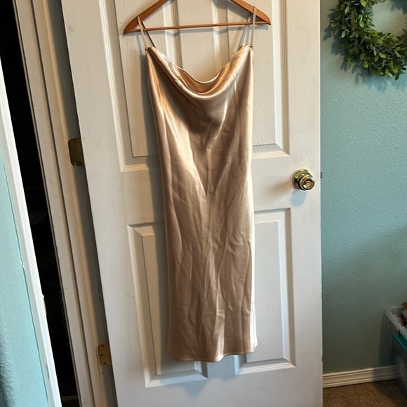 Birdy Grey gold dress size s - Picture 3 of 8